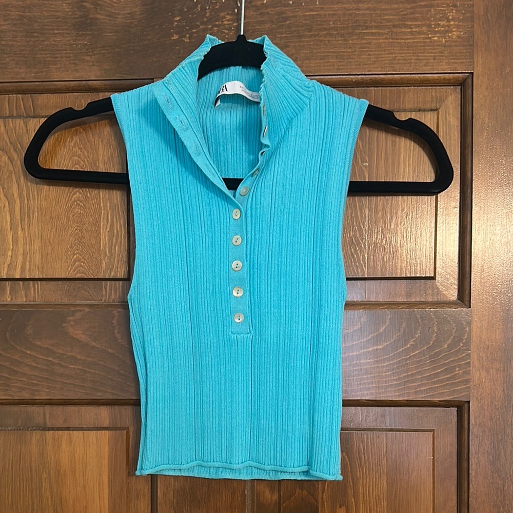 Sleeveless Turquoise Ribbed Top